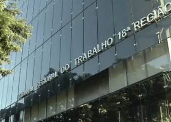 trt-goias-abre-vagas-de-estagio-com-salario-de-ate-r$-2,1-mil