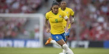 camara-derruba-obrigacao-de-ajustar-ferias-escolares-para-copa-feminina-de-2027