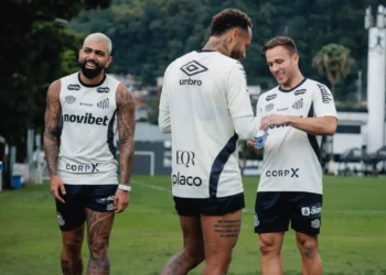 gabigol-admite-saida-do-santos-e-projeta-retorno-ao-cruzeiro-em-2027