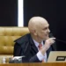 moraes-mantem-postura-de-tranquilidade-em-meio-a-crise-no-stf