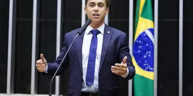 pf-desmente-relatorio-falso-sobre-conversas-entre-nikolas-e-vorcaro