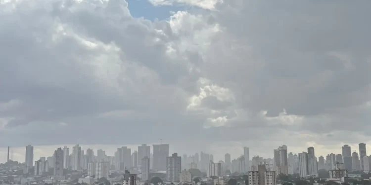 inmet-emite-alerta-amarelo-para-goiania-com-chuvas-intensas-e-ventos-de-ate-60-km/h
