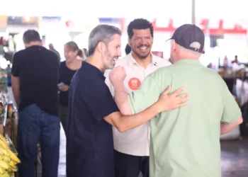 leandro-grass-participa-de-sabatina,-panfletagem-e-debate-nesta-terca-no-df