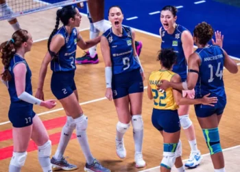 brasil-estreia-no-sul-americano-de-volei-feminino-nesta-terca-(8):-veja-horario-e-onde-assistir