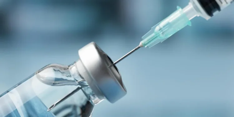 anvisa-libera-vacina-contra-quatro-tipos-de-meningite-para-bebes-a-partir-de-seis-semanas