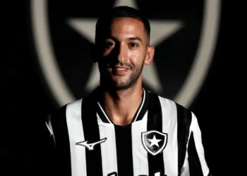 ziyech-sera-apresentado-a-torcida-do-botafogo-antes-de-jogo-pelo-brasileirao