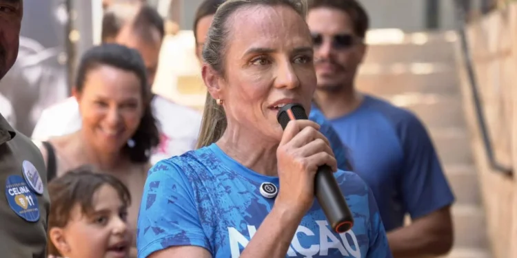 “e-fruto-da-gestao-e-do-trabalho”,-diz-celina-sobre-lideranca-de-40%-no-datafolha-no-df