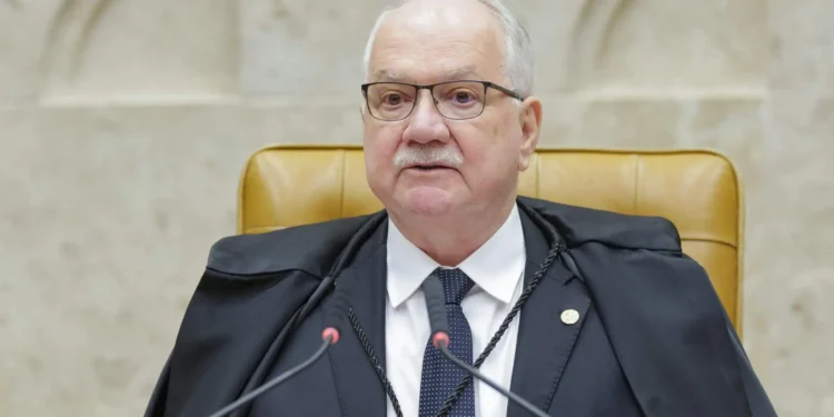 fachin-assume-relatoria-de-acao-que-envolve-moraes-no-caso-master
