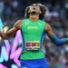 alison-dos-santos-vence-mundial-e-termina-temporada-invicto-nos-400m-com-barreiras
