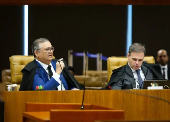 dino-derruba-sigilo-de-investigacao-sobre-financiamento-de-filme-de-bolsonaro