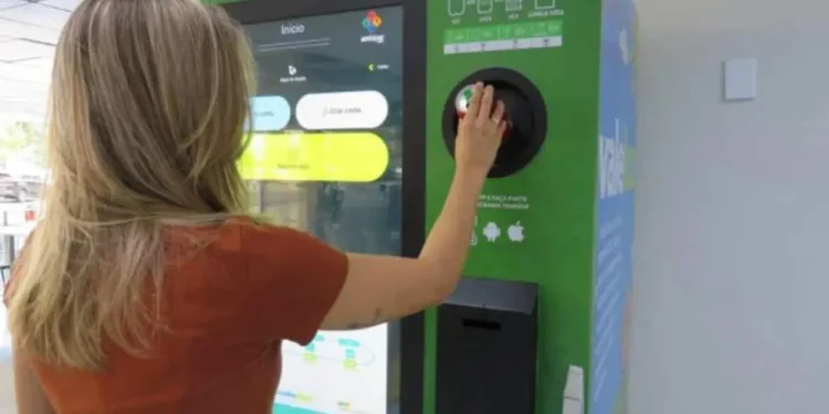 reciclaveis-rendem-mais-de-r$-10-mil-em-descontos-na-conta-de-luz-no-df