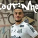 coutinho-e-apresentado-pelo-santos-e-usara-camisa-11
