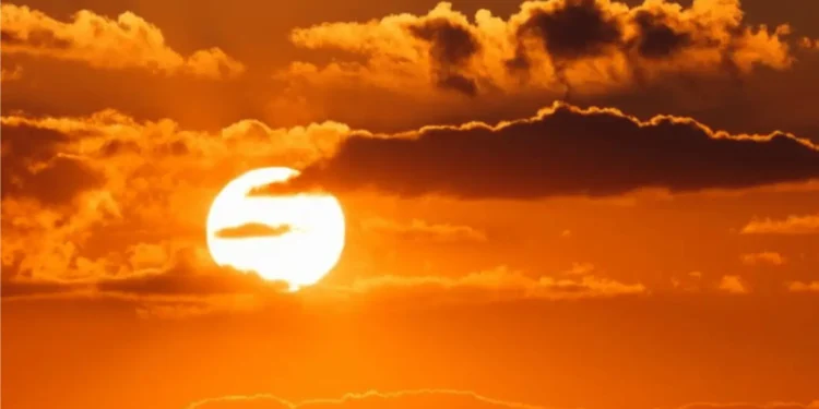 termometro-de-rua-marca-42°c-em-porangatu-durante-onda-de-calor