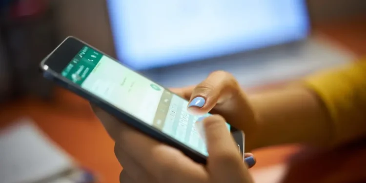 ue-propoe-proibir-redes-sociais-para-menores-de-13-anos