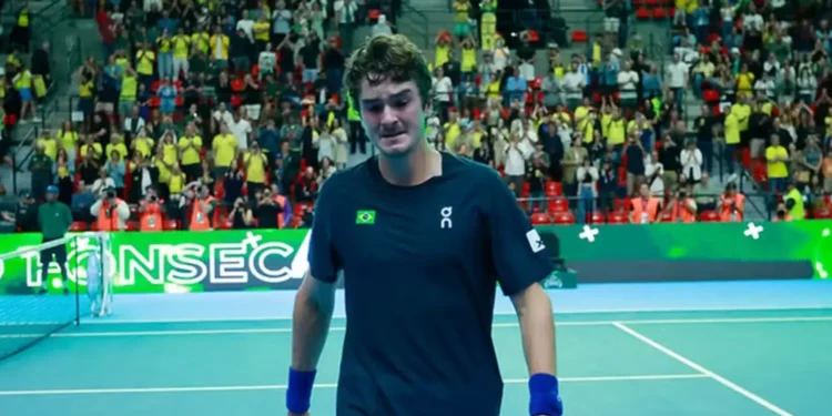 joao-fonseca-vence-de-virada-e-coloca-o-brasil-em-vantagem-na-copa-davis