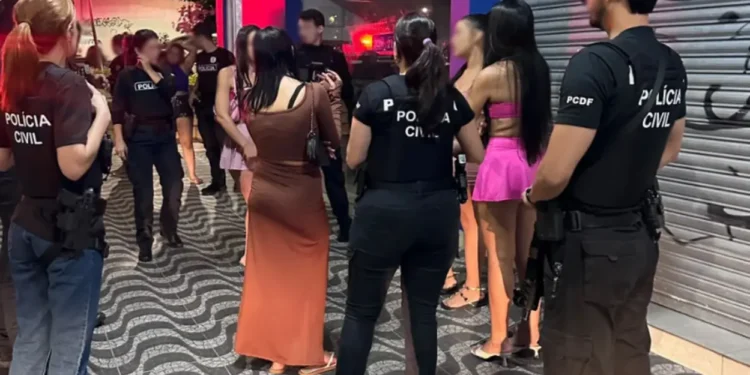 pcdf-fecha-casa-de-prostituicao-e-apreende-materiais-em-operacao-em-brasilia