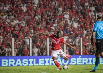 vila-nova-x-america-mg:-escalacoes,-horario-e-onde-assistir