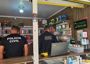 operacao-fiscaliza-tres-lojas-de-celulares-em-goias-por-venda-de-aparelhos-irregulares