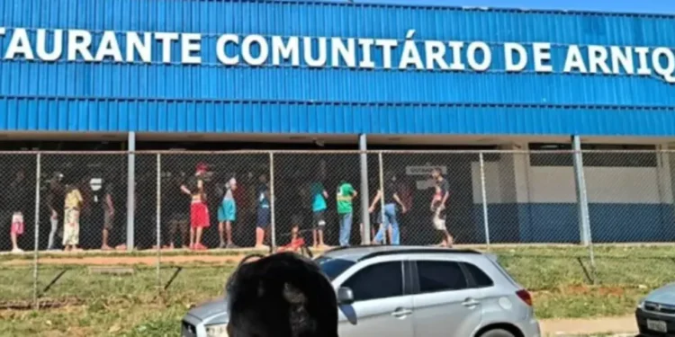 homem-morre-apos-ser-esfaqueado-durante-briga-em-restaurante-comunitario-de-arniqueira-(df)