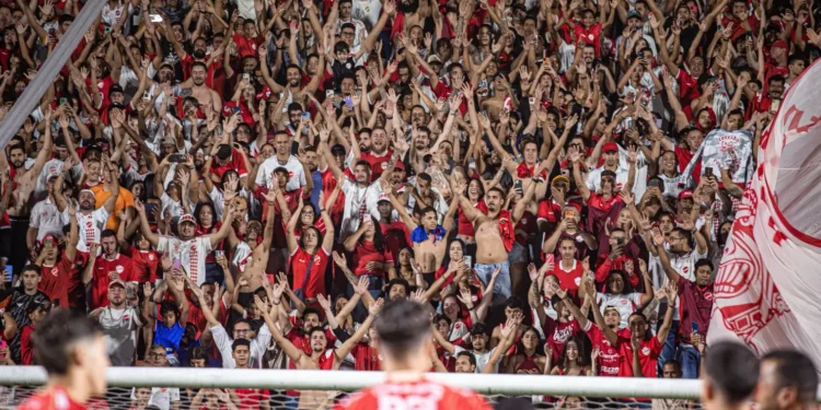 vila-nova-defende-lideranca-diante-do-londrina-no-oba