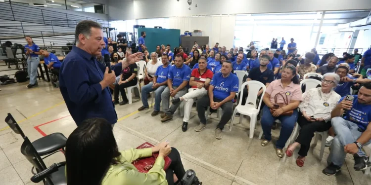 em-visita-a-adfego,-marconi-perillo-reforca-propostas-para-pessoas-com-deficiencia-em-goias