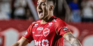 joao-vieira-mira-acesso-historico-e-relembra-jogo-mais-marcante-pelo-vila-nova