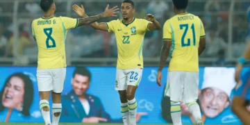 brasil-goleia-a-india-e-fecha-data-fifa-com-vitoria