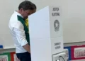 wilder-morais-vota-em-goiania-e-diz-estar-“muito-confiante”-no-resultado