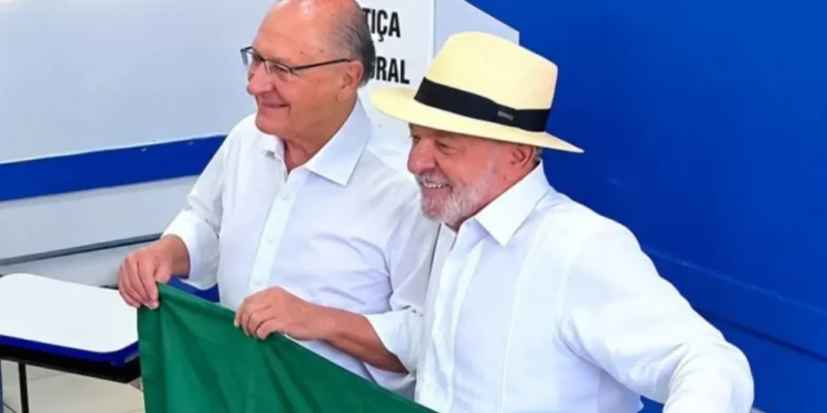 lula-diz:-“o-jogo-esta-jogado-e,-as-17h,-vamos-ver-que-tipo-de-pais-o-povo-escolheu”