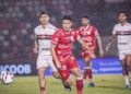 de-volta-ao-topo:-vila-nova-vence-botafogo-sp-e-retoma-lideranca-da-serie-b