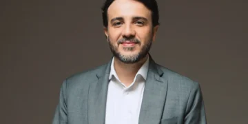 renan-santos-admite-resultado-“muito-ruim”-e-descarta-apoio-a-lula-ou-flavio-bolsonaro