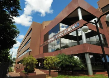 mp-go-pede-suspensao-de-lei-da-“bolsa-arma”-em-goiania
