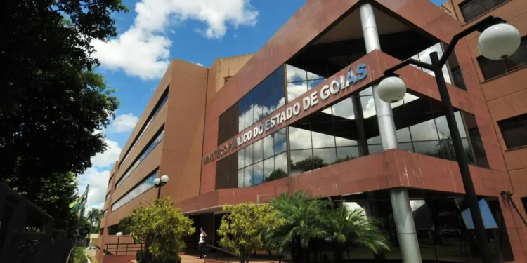 mp-go-pede-suspensao-de-lei-da-“bolsa-arma”-em-goiania