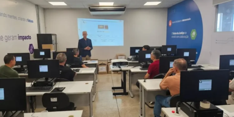 tre-go-inicia-preparacao-das-urnas-para-segundo-turno-em-goias
