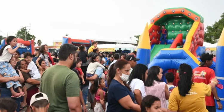 aparecida-de-goiania-reune-mais-de-12-mil-pessoas-em-festa-do-dia-das-criancas