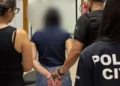 mae-e-presa-suspeita-de-agredir-filho-de-8-anos-por-tirar-foto-dela-dormindo-em-goias