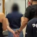 mae-e-presa-suspeita-de-agredir-filho-de-8-anos-por-tirar-foto-dela-dormindo-em-goias