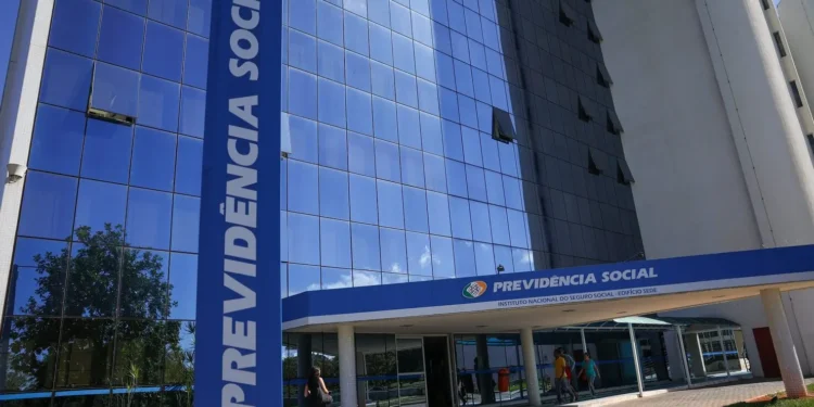 inss-regulamenta-beneficio-para-mulheres-afastadas-do-trabalho-por-violencia-domestica
