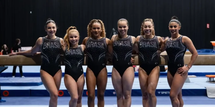 rebeca-andrade-lidera-brasil-no-mundial-de-ginastica-artistica;-confira-data-e-onde-assistir