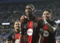 rayan-e-evanilson-marcam,-e-bournemouth-vence-na-liga-europa