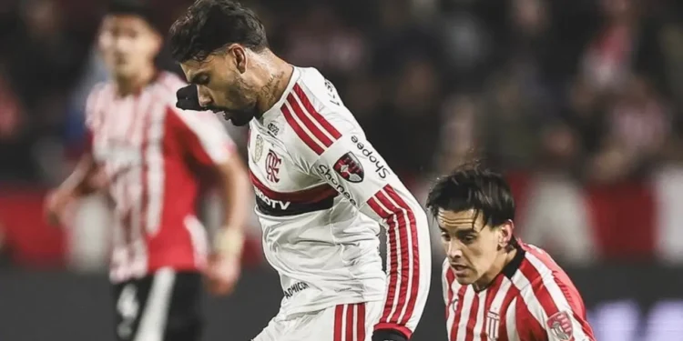flamengo-segura-pressao-do-estudiantes-e-empata-na-argentina