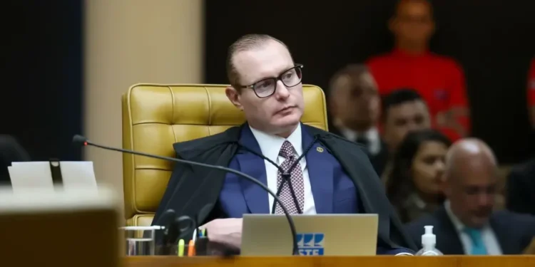 zanin-cobra-explicacoes-do-tse-sobre-eleicao-no-rio de-janeiro
