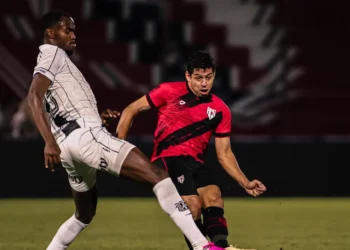 atletico-go-busca-empate-com-a-ponte-preta-e-soma-ponto-fora-de-casa-pela-serie-b