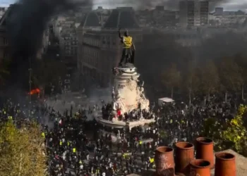 governo-frances-atribui-onda-de-violencia-a-extrema-esquerda-e-reforca-seguranca