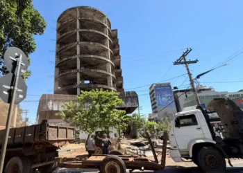 apos-decadas-de-abandono,-predio-redondo-do-centro-de-goiania-tem-destino-anunciado