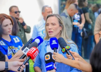celina-leao-promete-manter-impostos-baixos-para-combustiveis-no-df
