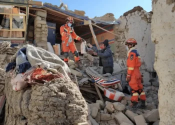 terremoto-de-magnitude-7-no-tibete-deixa-16-mortos-e-32-feridos