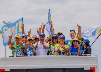 ultimo-dia-de-campanha-de-celina-leao-comeca-com-carreata-por-taguatinga-(df)