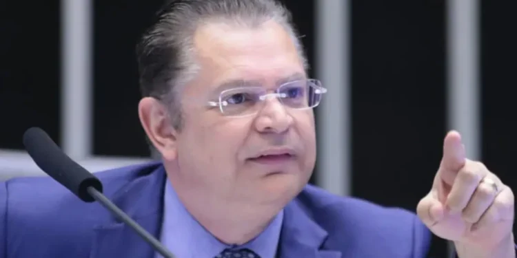 lider-do-pl-desiste-de-disputar-comando-da-camara-apos-resultado-das-eleicoes