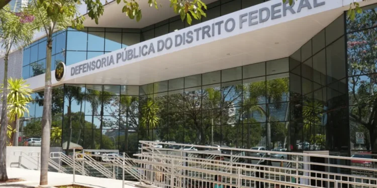 concurso-da-dpdf-oferece-707-vagas-com-salarios-de-ate-r$-13,2-mil